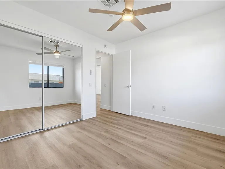 44441 San Rafael Avenue — Photo 12