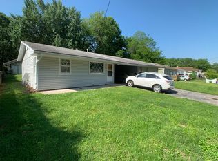 1624 E Cairo St, Springfield, MO 65802