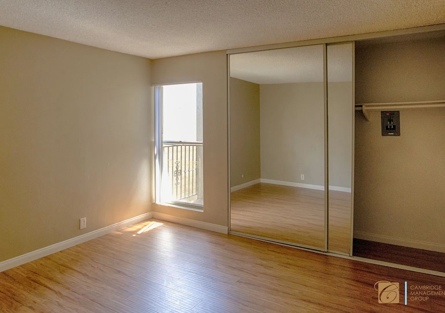 3940 Oregon St. — Photo 3