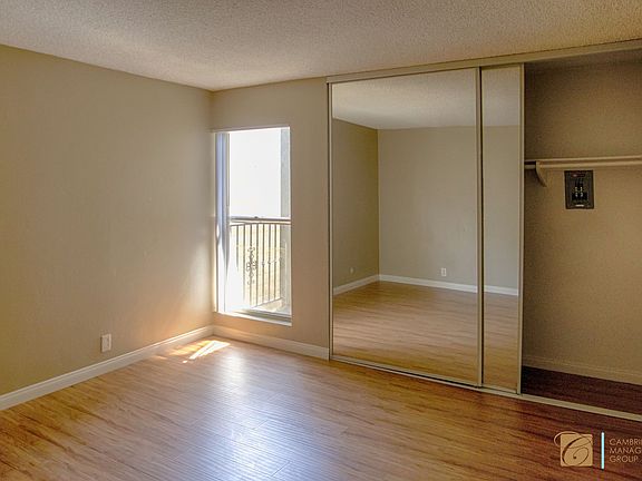 4th image of 3940 Oregon St APT 14