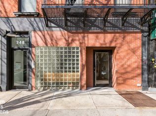 248 Roebling St APT 1, Brooklyn, NY 11211