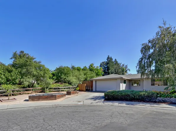 2706 Ganges Pl, Davis, CA 95616