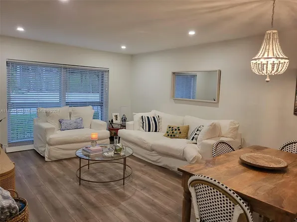 7705 Camino Real #B113, Miami, FL 33143
