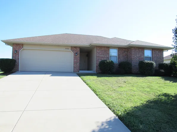 3220 E Colonial St, Republic, MO 65738
