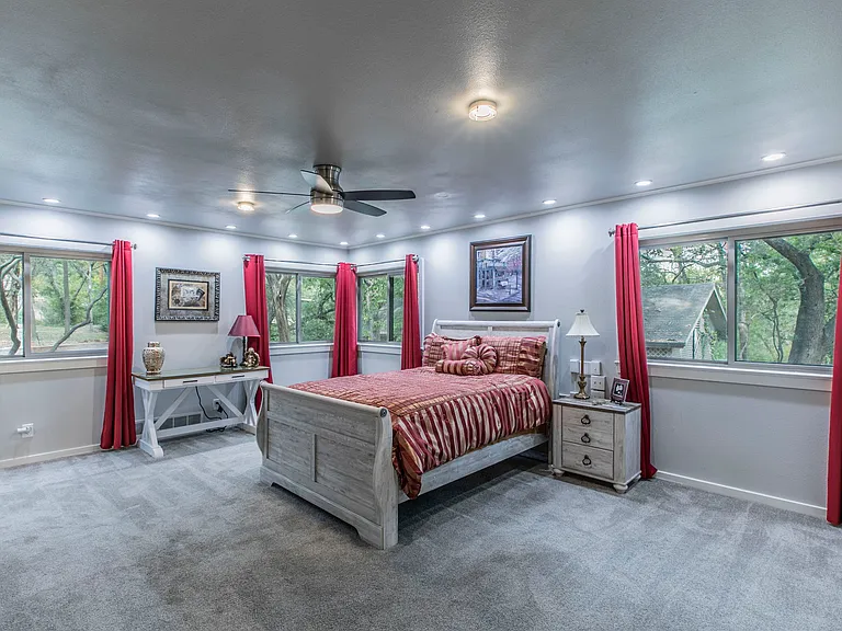 2518 Marlandwood Rd — Photo 23