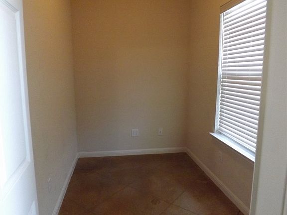 3rd image of 501 Avenue J APT 101
