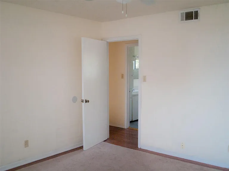 1745 Wooten Park Dr #101 — Photo 14