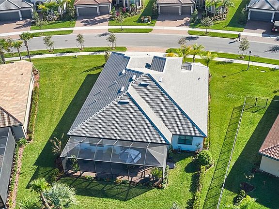 3rd image of 4080 Strickland Way