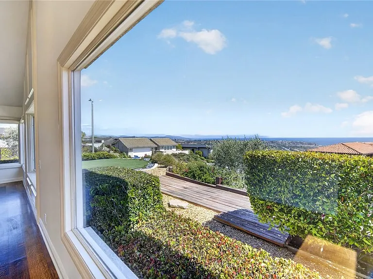 32201 Sea Island Dr — Photo 10