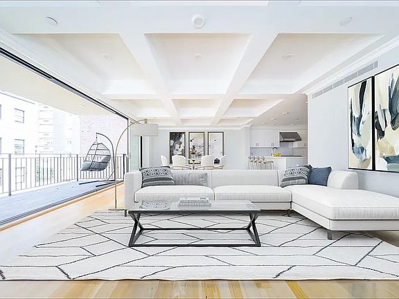 4th image of 227 E 67th St APT 2