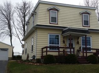 135 E Cowles St, Alma Center, WI 54611