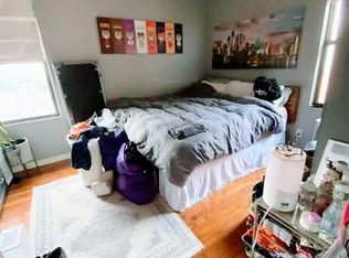32-15 41st St #F6, Astoria, NY 11103