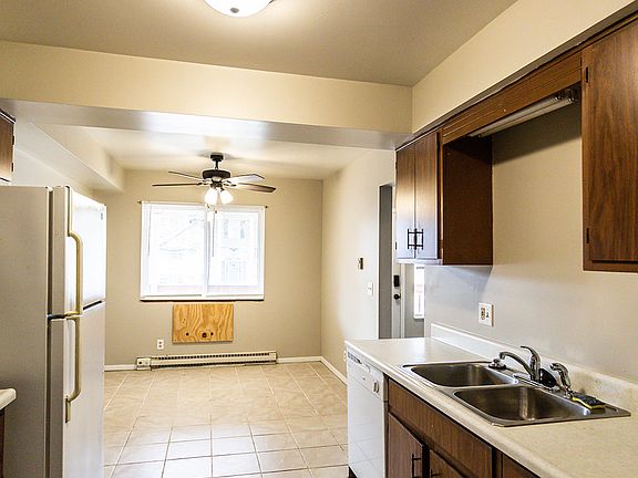 2nd image of 1016 Legrand Dr #13
