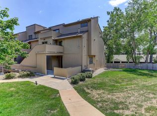 2938 Kalmia Ave APT 10, Boulder, CO 80301