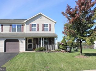 35 N Calais Dr, Reading, PA 19605