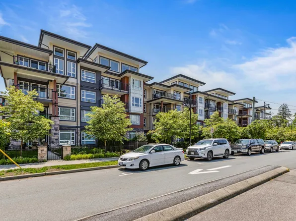 22562 121st Ave #311, Maple Ridge, BC V2X 3Y8
