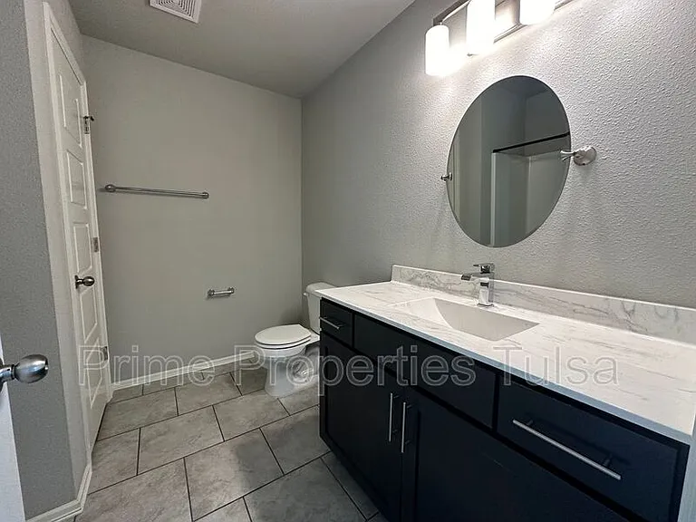 13441 S 72nd Ct E — Photo 12