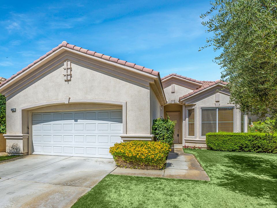 1st image of 44077 Royal Troon Dr