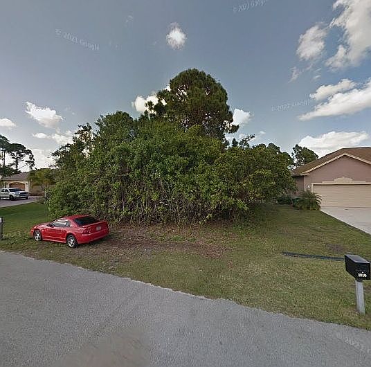1st image of 1017 SW Haleyberry Ave