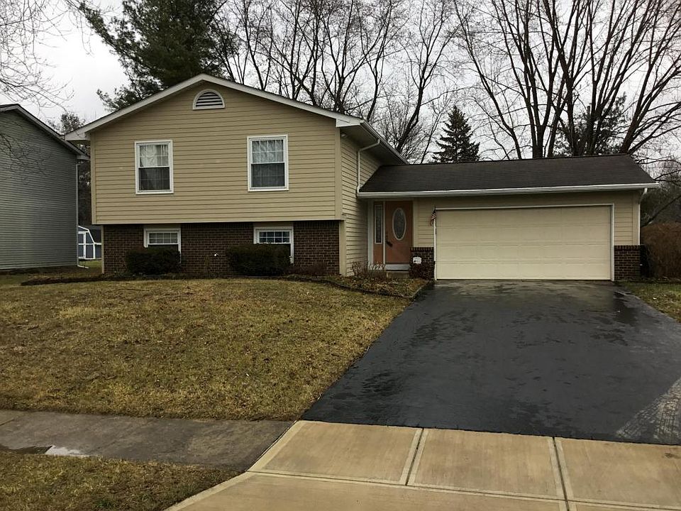 1st image of 370 Brandy Hill Ave
