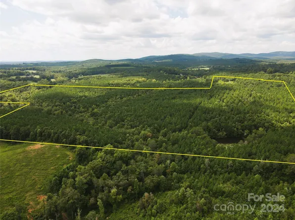 5 Stroud Rd, Ellenboro, NC 28040