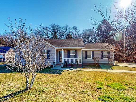2nd image of 3494 Hardwood Dr