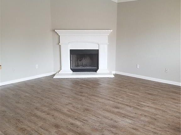 4th image of 5336 Mirage Dr