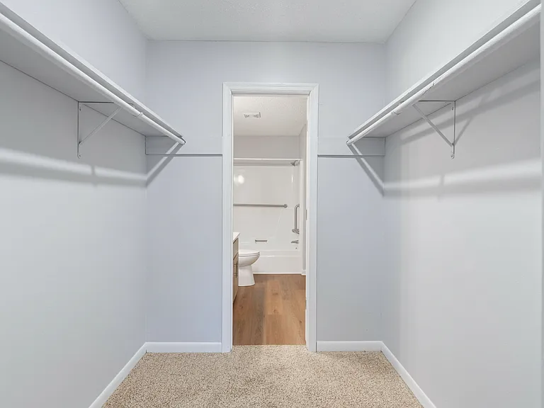 Clinton Place Apartments — Photo 7