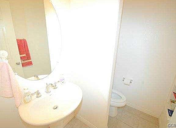 5th image of 1595 W Katella Ave