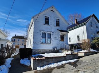 52 Robert St, Lowell, MA 01854