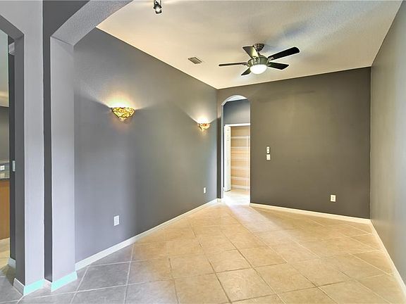 3rd image of 9836 Jasmine Brook Cir