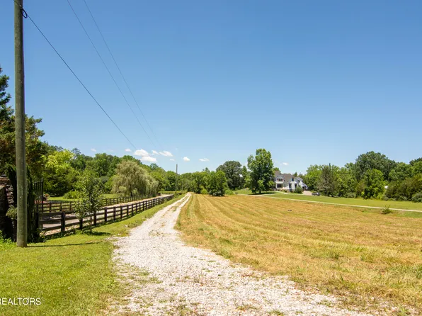 4919 Crippen Rd, Knoxville, TN 37918