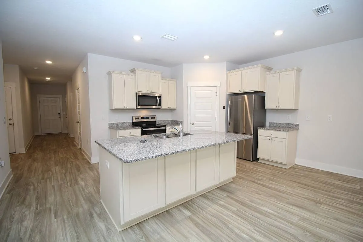 4117 Heart Pine Lane in Milton, FL 32571 — Photo 3