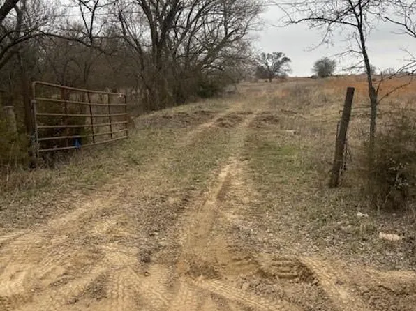 378037 E 1130th Rd Lot 4, Okemah, OK 74859