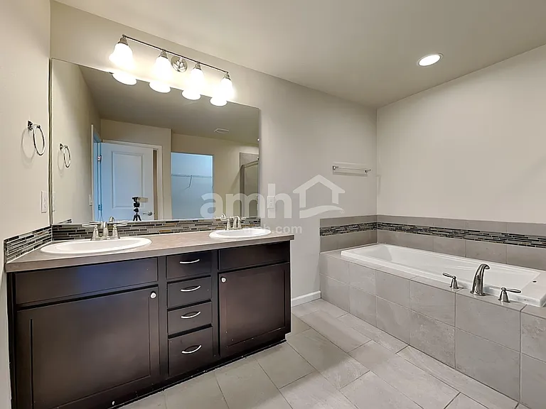 2665 Link Ave — Photo 12