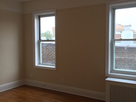 3rd image of 3074 48th St