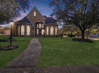 19223 Foxtree Ln, Houston, TX 77094