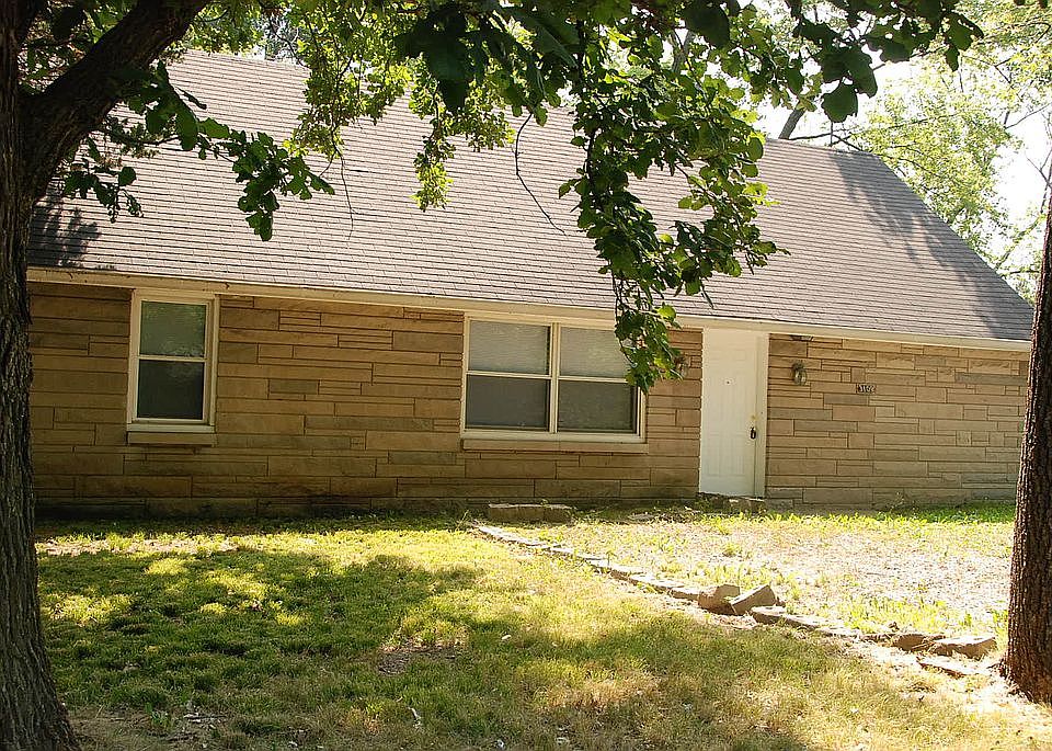 1st image of 3109 N Arlington Ave