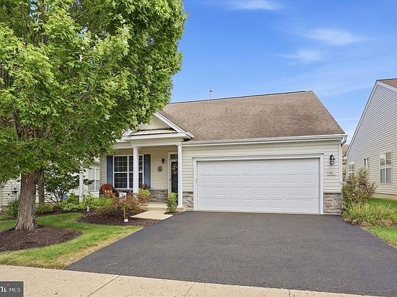 2nd image of 931 Hamilton Way