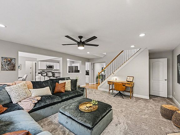 5th image of 2580 Hingham Ln