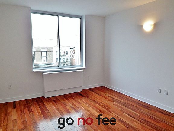 3rd image of 454 Manhattan Ave APT 3D