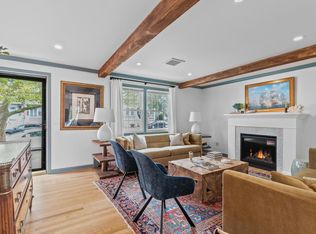 1 Narragansett Ave, Newport, RI 02840