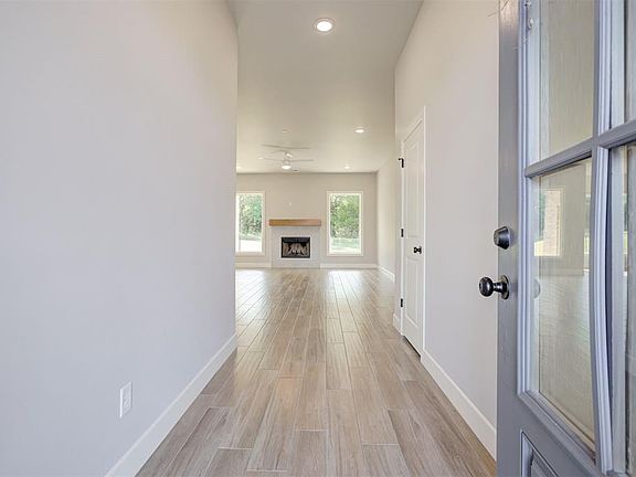5th image of 9500 Megans Way