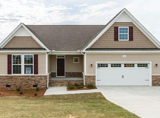 50 Falls Creek Dr, Youngsville, NC 27596