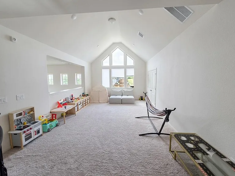 17005 Sanglier Dr — Photo 11