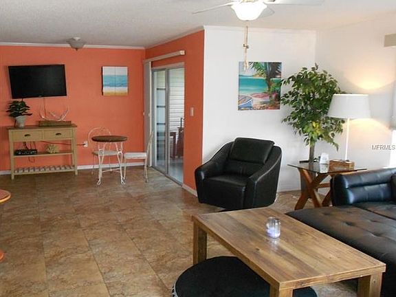 4th image of 8350 Savannah Trace Cir APT 303