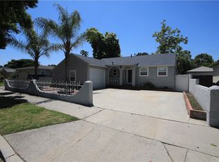 18754 Valerio St, Reseda, CA 91335