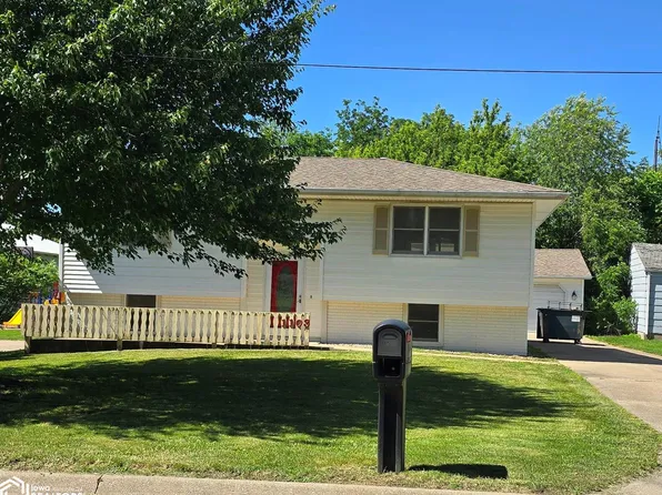 1103 C Ave W, Oskaloosa, IA 52577