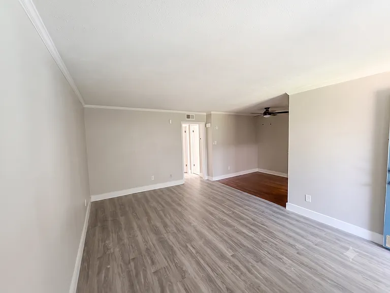 3921 Inwood Rd #2015 — Photo 2