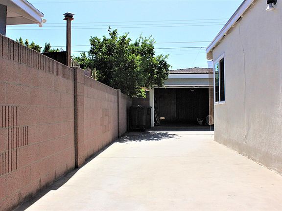 4th image of 18839 Horst Ave